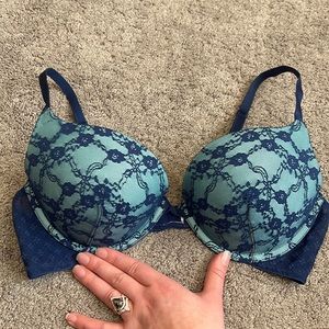 PINK • Victoria’s Secret • Blue Bra